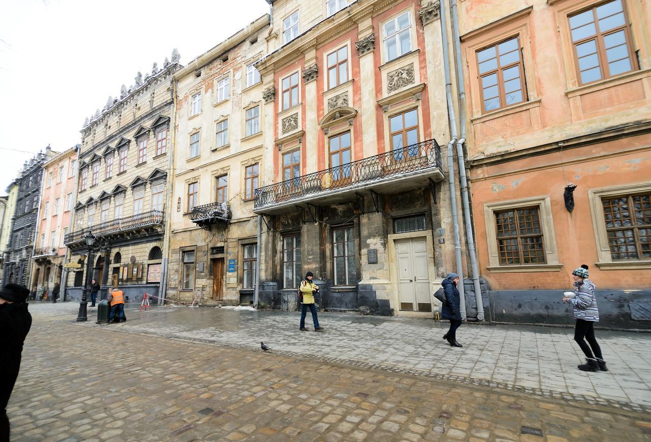 Vip Апартаменти Ван Гог На Площі Ринок Lviv Exteriör bild